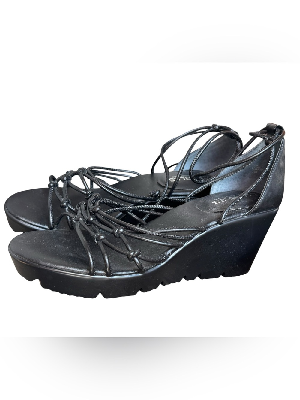 Charles by Charles David "Vegas" Black Smooth Strappy Wedge Sandals size 7
